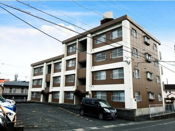 マンション菅沼の外観