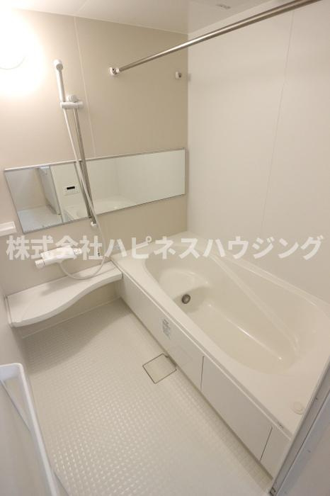 サニーサイドの浴室|同物件他部屋参考写真