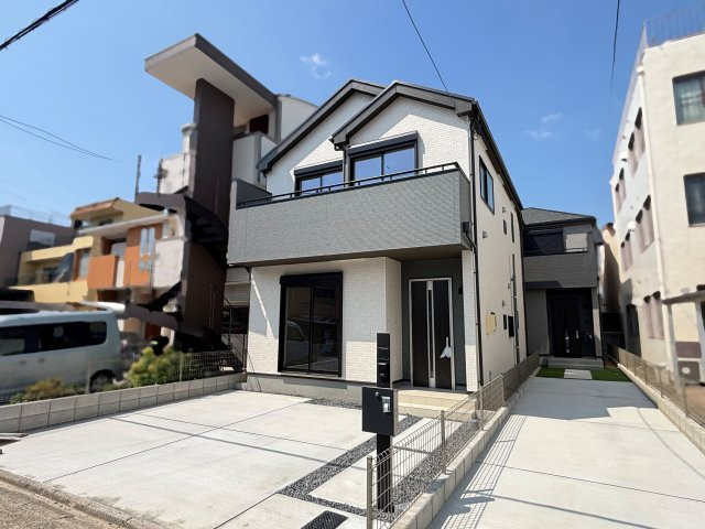 ハートフルタウン西区枇杷島｜名古屋市の戸建ならホームアップの駐車場|並列２台駐車可能