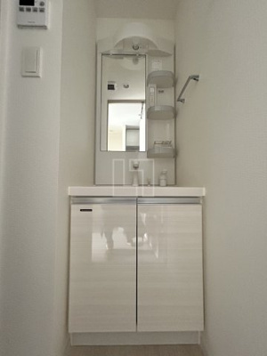 【洗面所】 | S-RESIDENCE大阪九条North | S-RESIDENCE大阪九条North　独立洗面化粧台