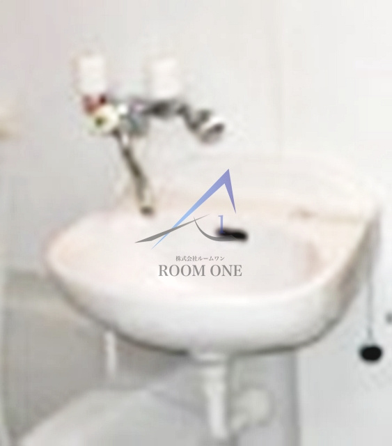 ウルマハイツの洗面所|洗面台です。