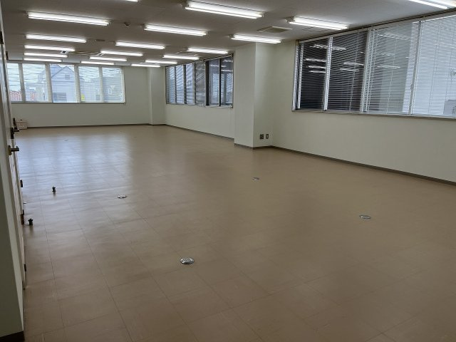 アクティブビルの内装|事務所