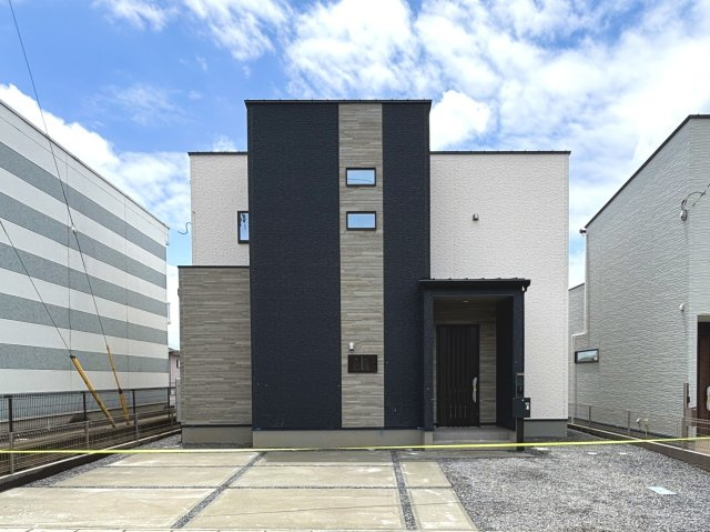 ワイウッドコート伊勢崎市南千木町第5期の画像