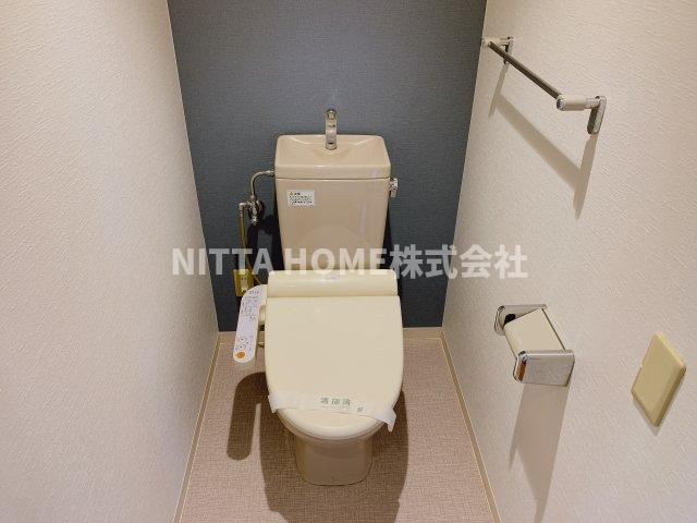 エール豊岡のトイレ|ウォシュレット付きのトイレです◇