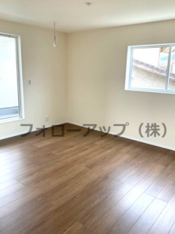 リーブルガーデン北九州市小倉南区長行西第五の洋室|スタンダードな洋室です