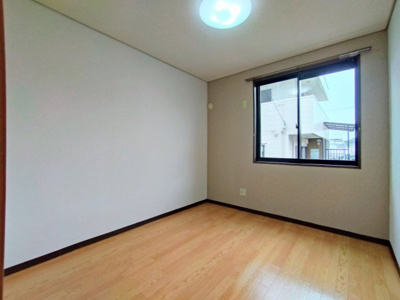 【洋室】 | プレジールさわ