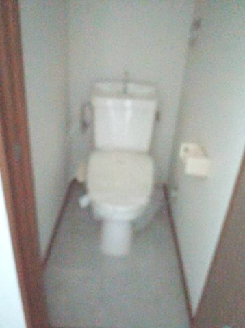久喜市青葉３丁目のアパートのトイレ