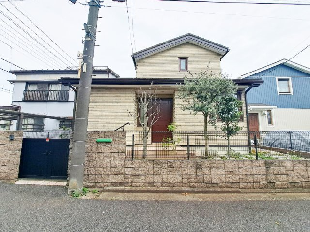 【外観】 | 西東京市泉町5丁目　中古一戸建住宅　(保谷店) | スウェーデンハウス施工！3LDKの中古一戸建住宅です！