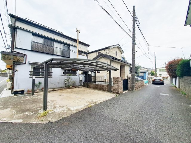 【前面道路含む現地写真】 | 西東京市泉町5丁目　中古一戸建住宅　(保谷店) | 小学校まで徒歩4分　お子様のいるご家庭も安心
