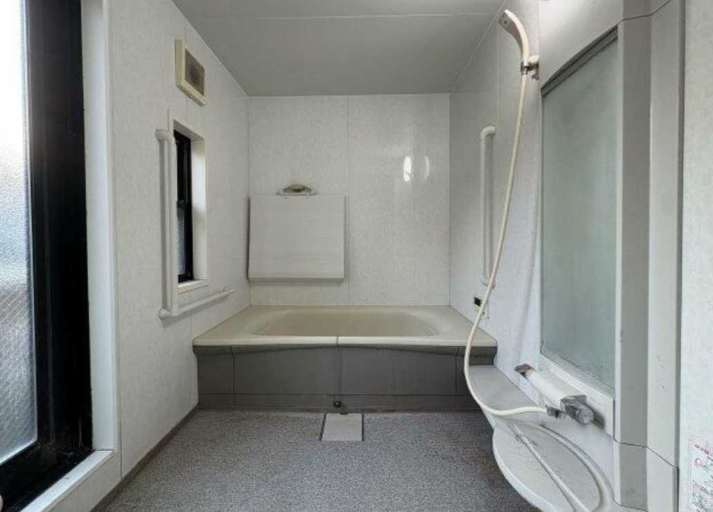 Palcon三軒茶屋　陽当たり良好　礼金０　ファミリー向けの浴室