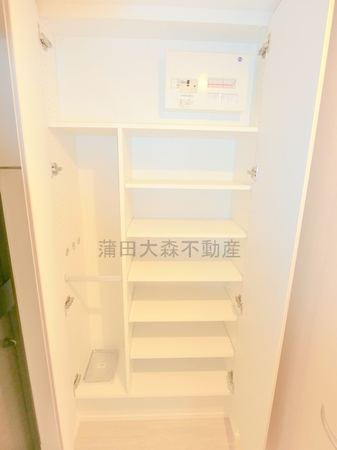 ザ・パークハビオ大森の収納|玄関収納　シューズボックス