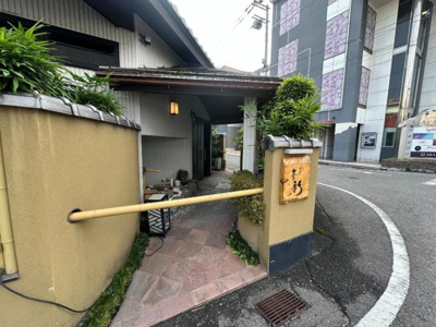 【外観】 | 和歌山市吉田店舗+パーキング