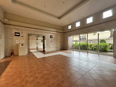 【エントランス】 | キングスクエア北大阪パークフェリスⅠ番館