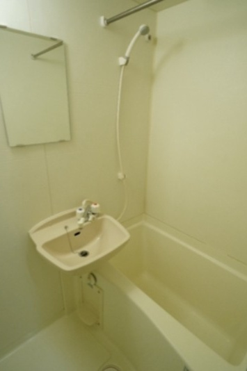 チェスターハウス目白の浴室