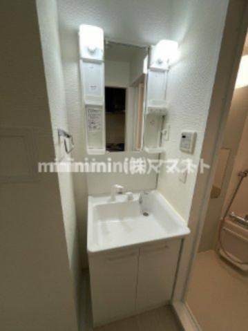 リヴィアス難波エアリーの洗面所|別部屋参考写真