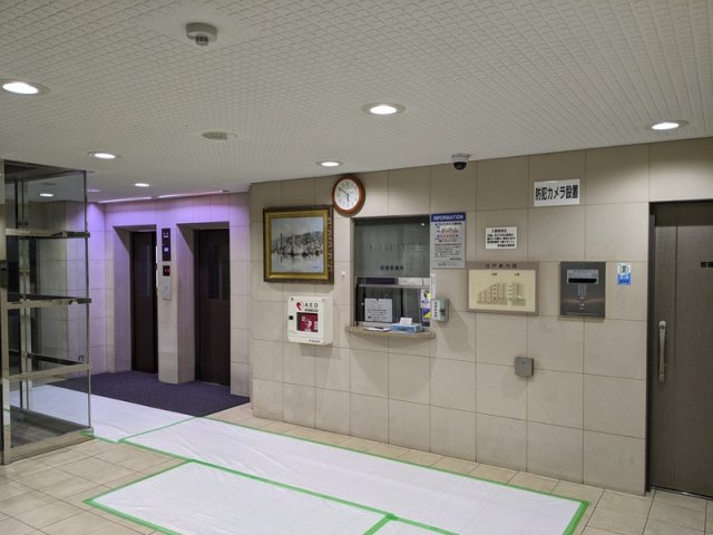 高取台ロイヤルマンションのエントランス