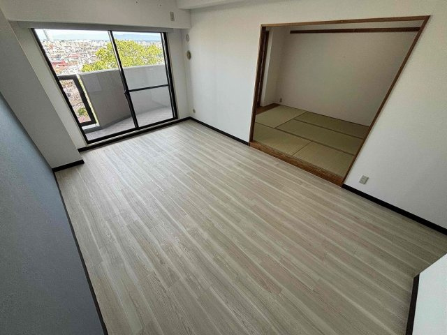 高取台ロイヤルマンションの居間・リビング