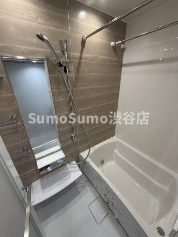LEGALAND桜新町ANNEXの浴室