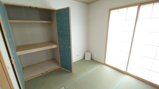 神戸市垂水区桃山台　新築一戸建の和室