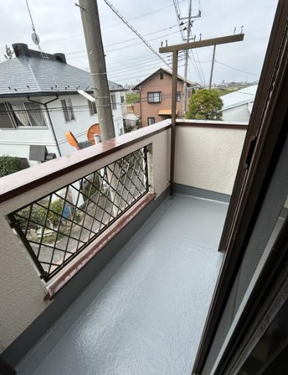 【中古】川越市古市場中古住宅のバルコニー