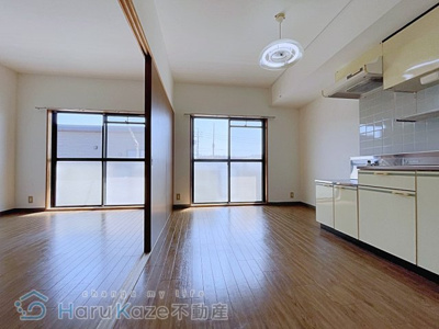 【居間・リビング】 | リヴェール保呂【名古屋市賃貸・都市ガス】