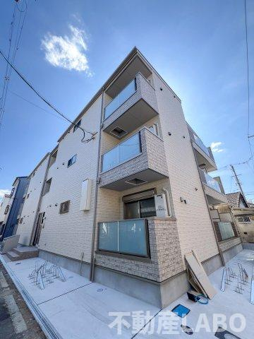 GRANDIR岸里の外観