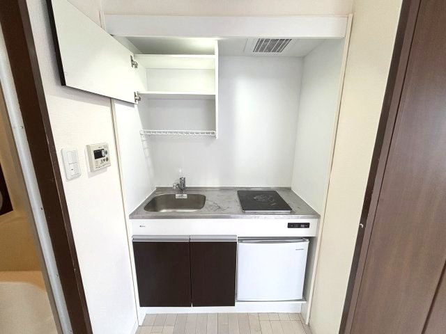 ラムール春日野道のキッチン