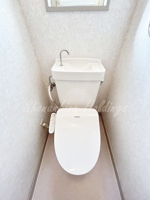 藤沢市辻堂太平台２丁目のテラスのトイレ|清潔感のあるトイレです