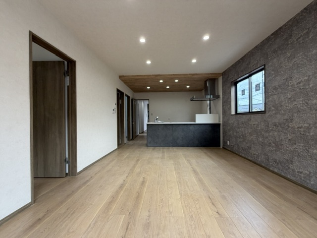 都城市五十町の新築一戸建の居間・リビング