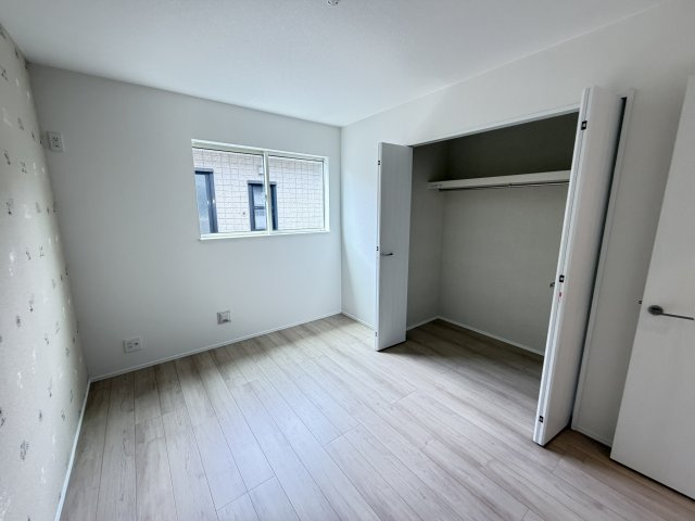 ハートフルタウン前橋市南町2丁目55番3　Ｂ号棟の収納|2階洋室2収納です