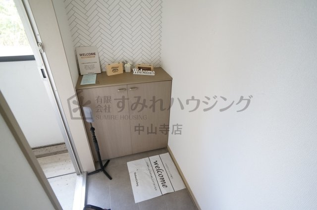 ネオフォレスト昆陽池の玄関