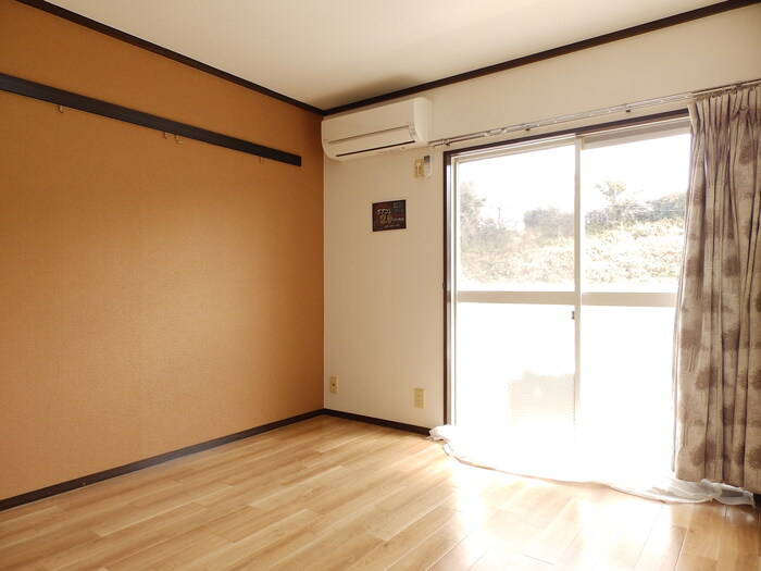 サンライズ富士 C棟の洋室