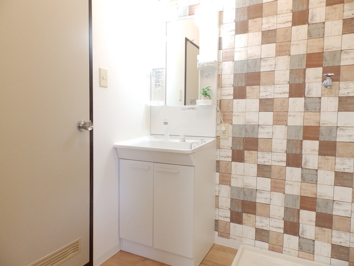 サンライズ富士 C棟の洗面所