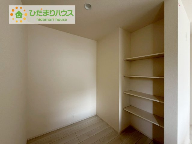 郡山市安積町南長久保1丁目　新築戸建　１号棟の収納|パントリー完備で散らかりがちなキッチン回りもラクラクお片付けできちゃいます！(*^-^*)