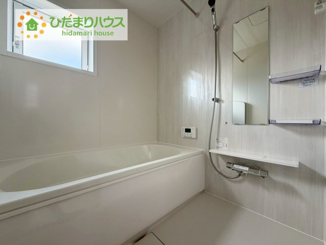 郡山市安積町南長久保1丁目　新築戸建　１号棟の浴室|今日も１日お疲れでした。広いお風呂で疲れを癒してください。