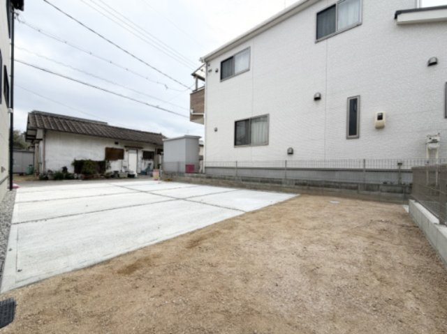 【庭】 | リーブルガーデン岡山南区福富東 (全2棟)