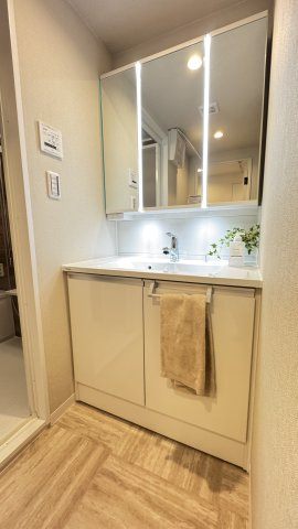 【独立洗面台】ライオンズマンション宇治 