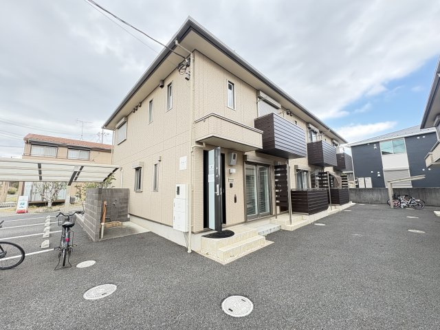 ラルジュaの外観