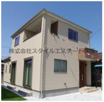 ハートフルタウン前橋市南町2丁目55番3　A号棟の外観：施工例|前橋市南町に新築住宅を建築中です。こちらの写真は施工例になりますので参考としてご覧ください。お客様のご都合に合わせて同仕様の物件もご見学頂けます♪
お気軽にお問合せ下さい。