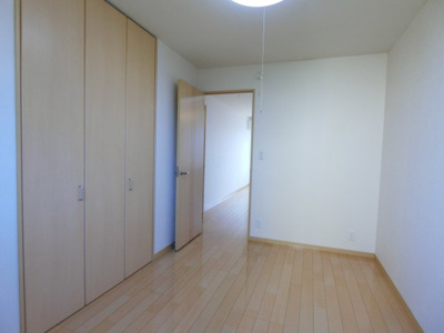 【洋室】 | クリスタル・クロスバレー