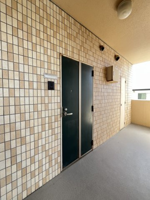 【玄関】 | プレゼンス