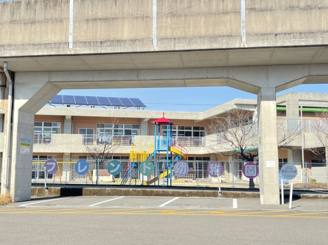 南国市大そね甲　土地の周辺|フレンド幼稚園まで徒歩約５分です。