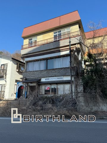 想定年間賃料　60万　想定利回り　3％　鉄骨造