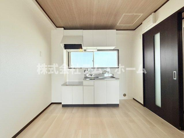 【居間・リビング】 | マンション平次 | ゆったりとしたリビングです