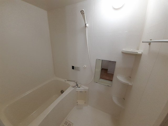 パストラーレ　Ｂの浴室|追い焚き機能浴室です。