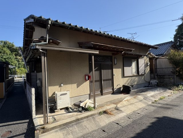 中間市深坂1丁目戸建の間取り