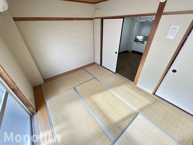 ビレッジハウス草部7号棟の和室