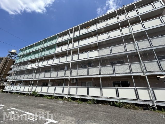 ビレッジハウス草部7号棟の外観