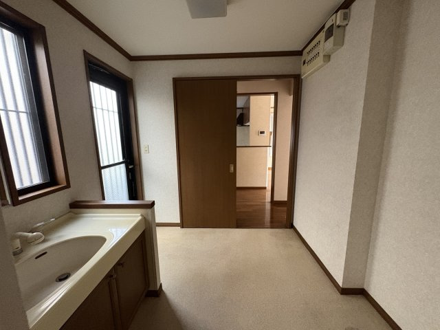 和歌山市小倉・中古戸建・54761の洗面所