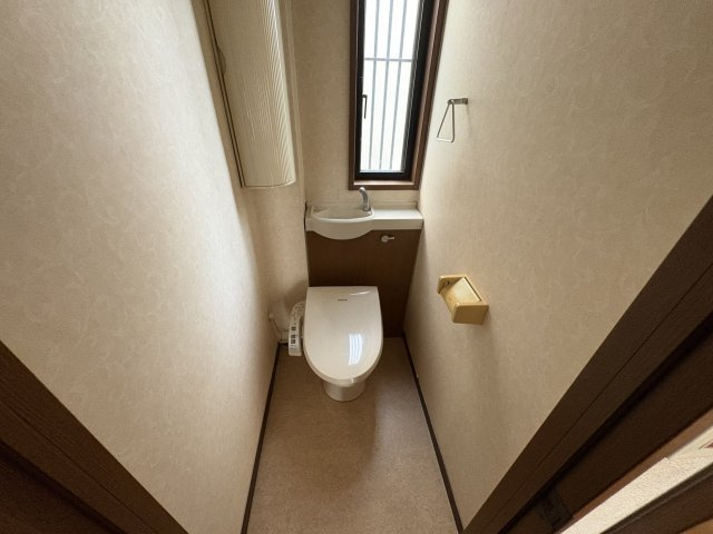 和歌山市小倉・中古戸建・54761のトイレ